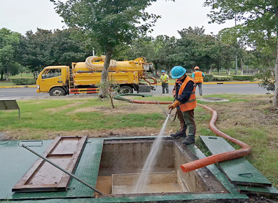 和平镇化油池清理